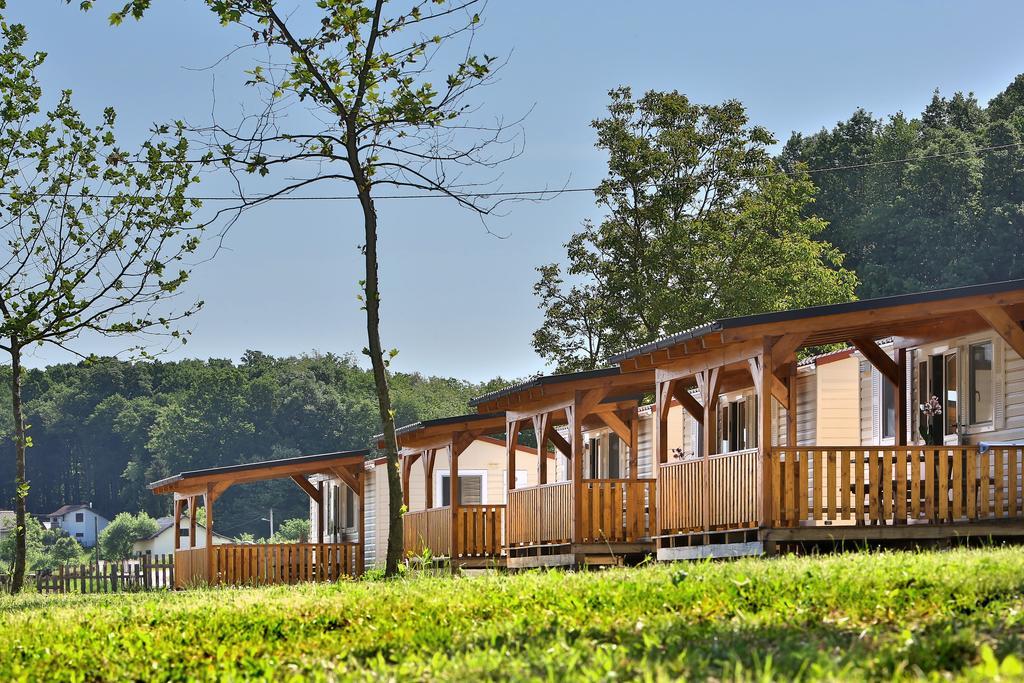 Hotel Kamp Slapic Duga Resa Camera foto